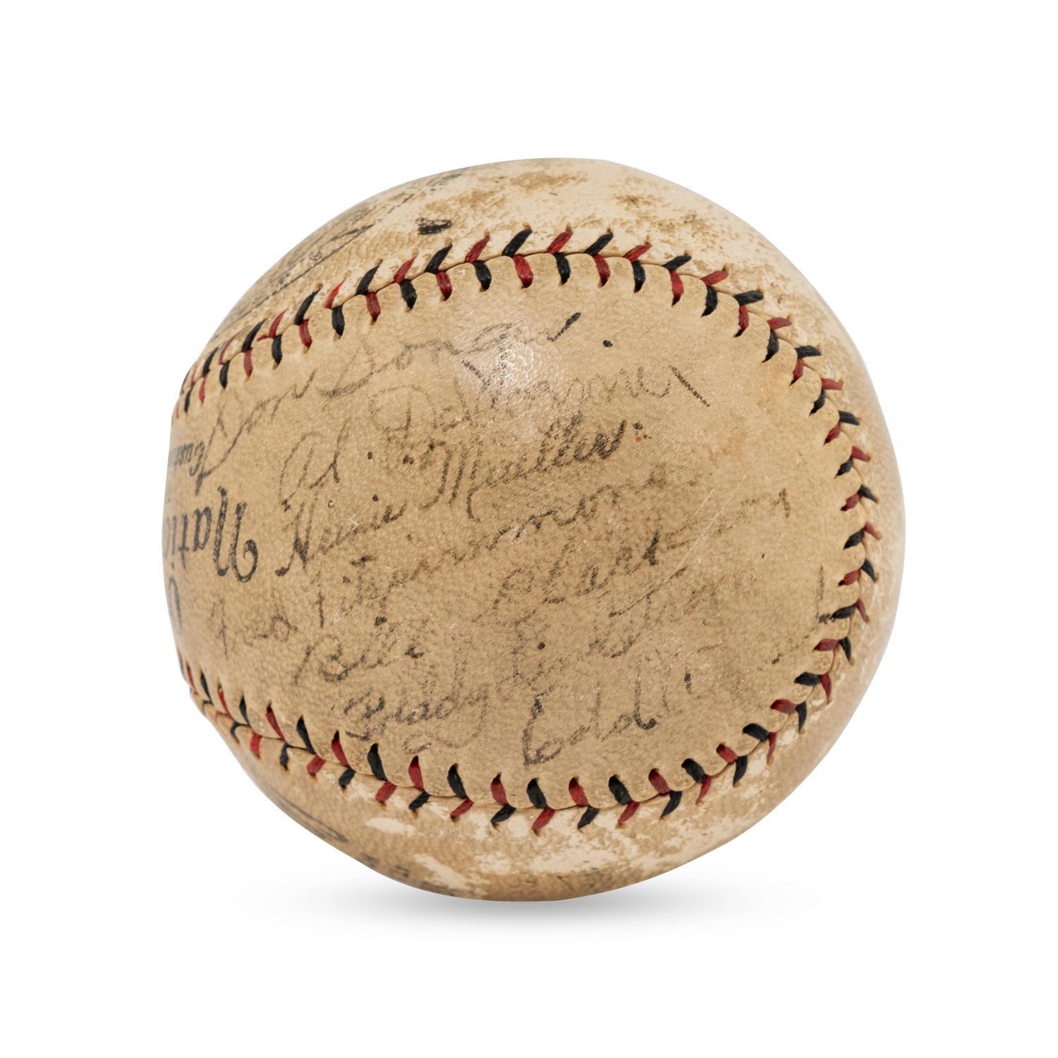 A 1927 New York Giants Team Signed Autograph Baseball (Beckett Authentication Services Letter of Authenticity)