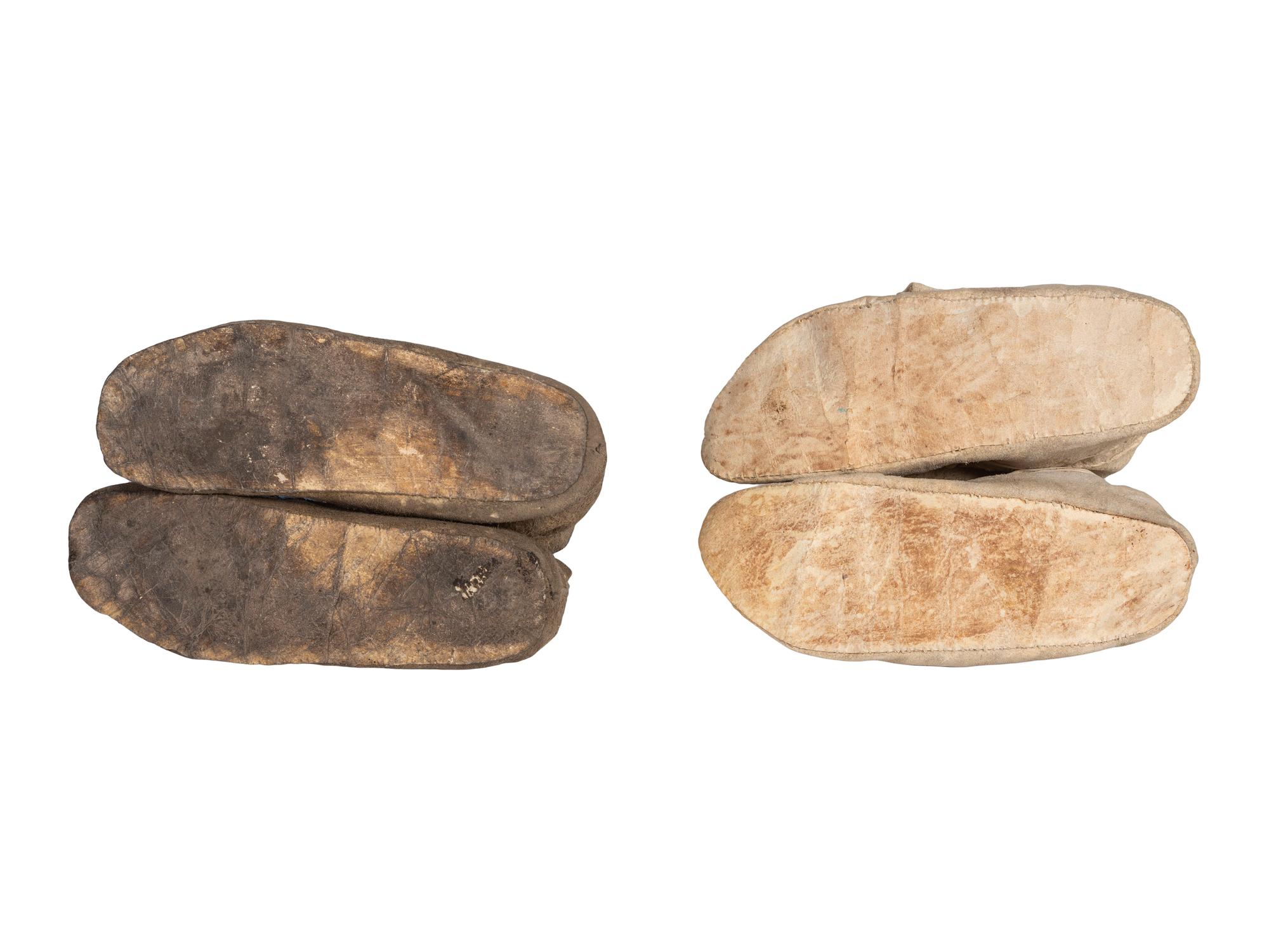 Apsáalooke Beaded Hide Moccasins