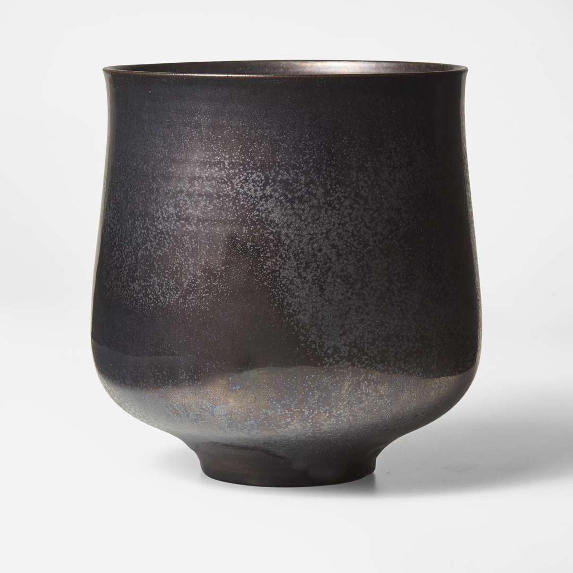 Vase in Crystalline Gunmetal, 1962 Los Angeles, California, USA