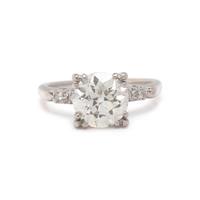 DIAMOND RING