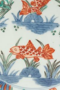 Two Chinese Famille Rose Porcelain Plates
