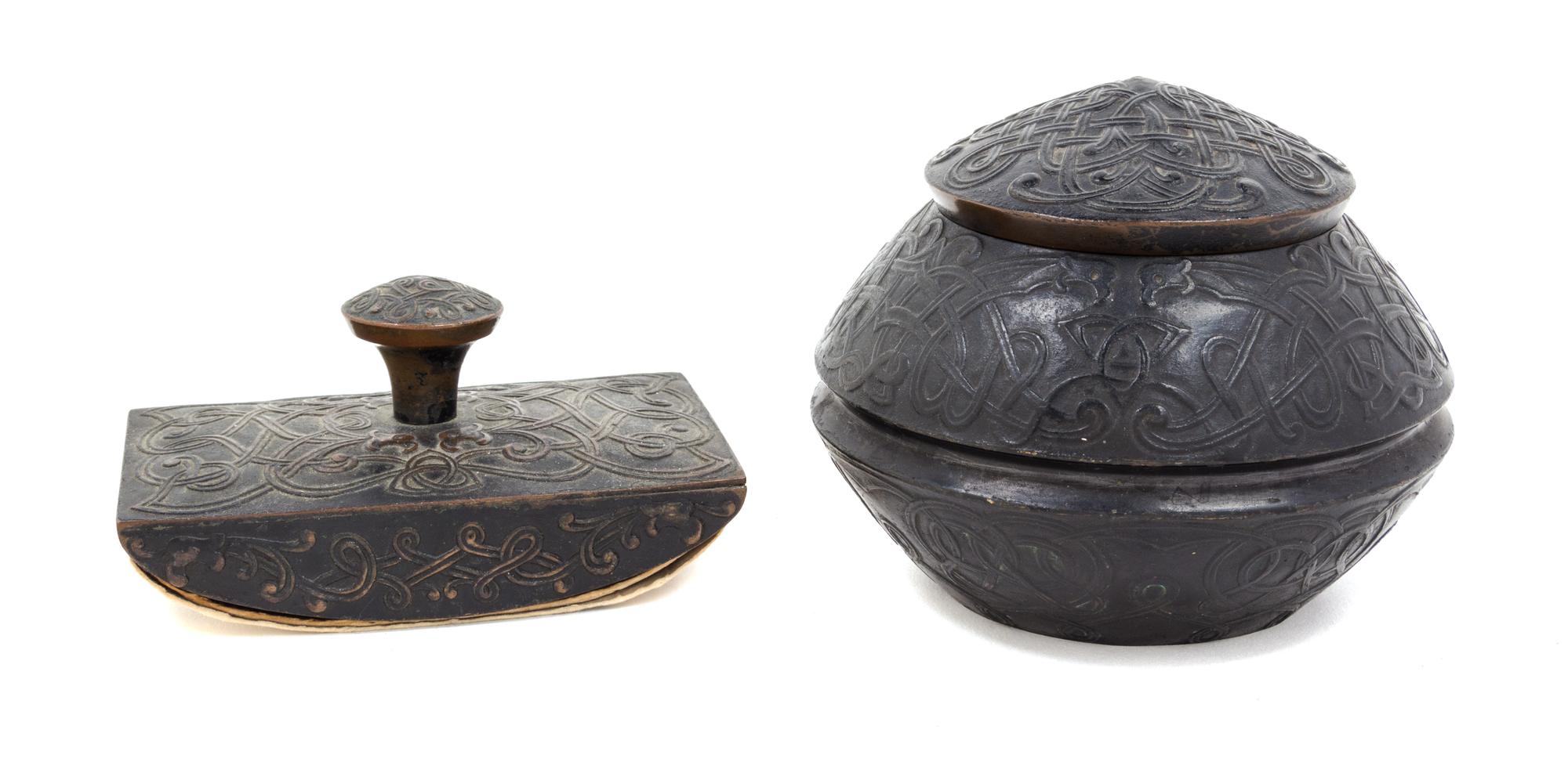 An American Art Nouveau Bronze Inkwell, Sengbusch Height 4 1/4 inches.