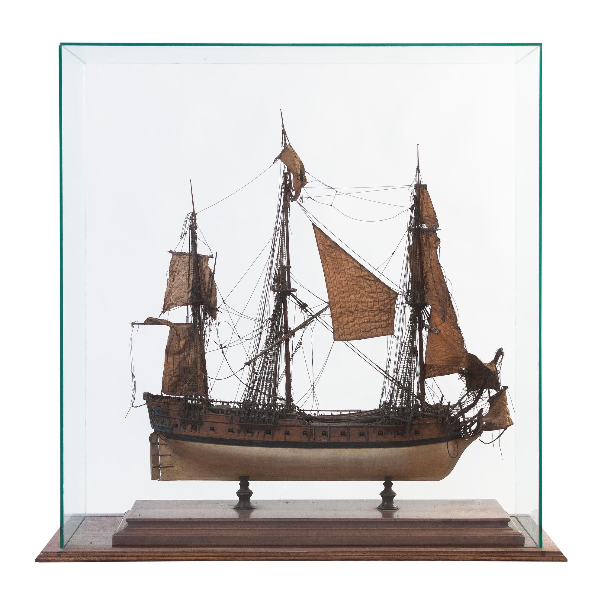 A Pair of French Presentation Ship Models, Width of case 27 inches.