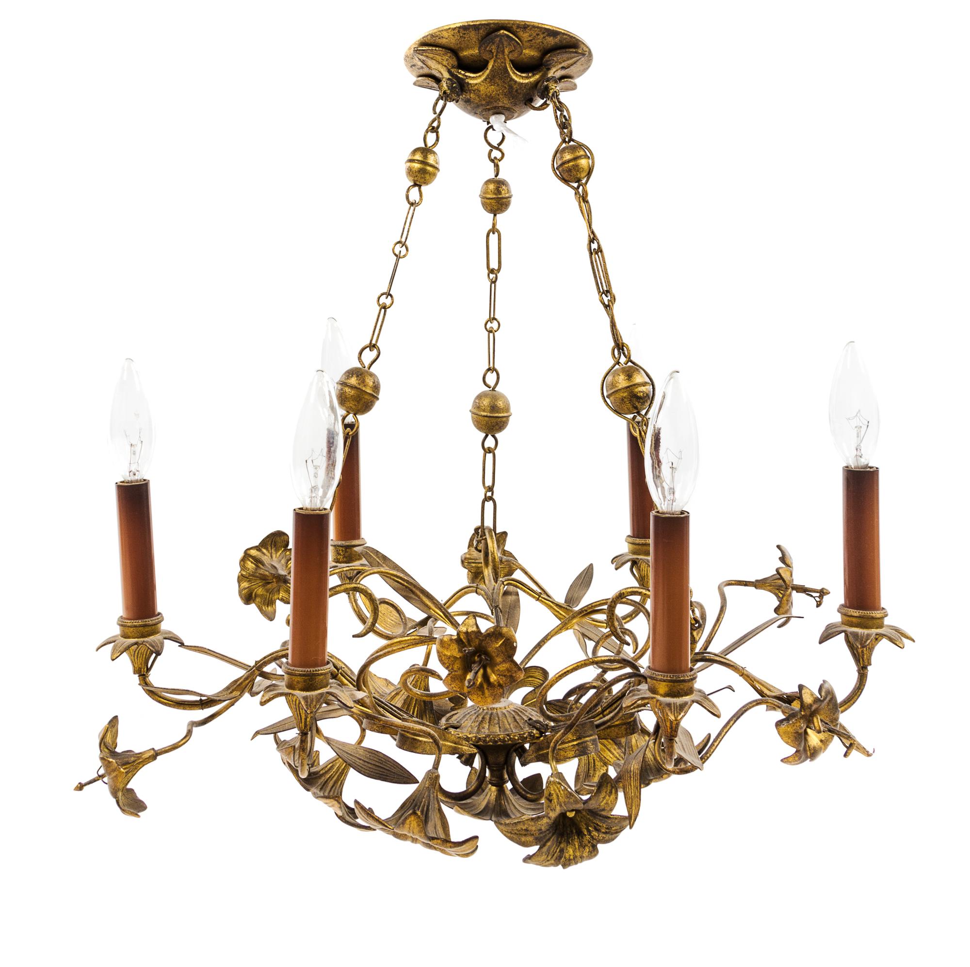 A French Gilt Bronze and Tole Chandelier Diameter 20 1/4 inches. — EARLY 20TH CENTURY