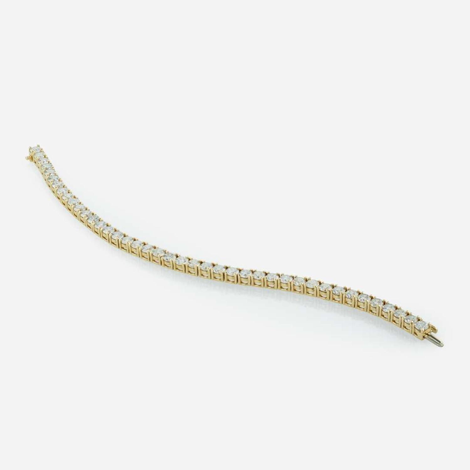 A 14K Yellow Gold and Diamond Tennis Bracelet