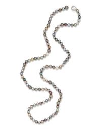 CULTURED TAHITIAN PEARL AND DIAMOND NECKLACE