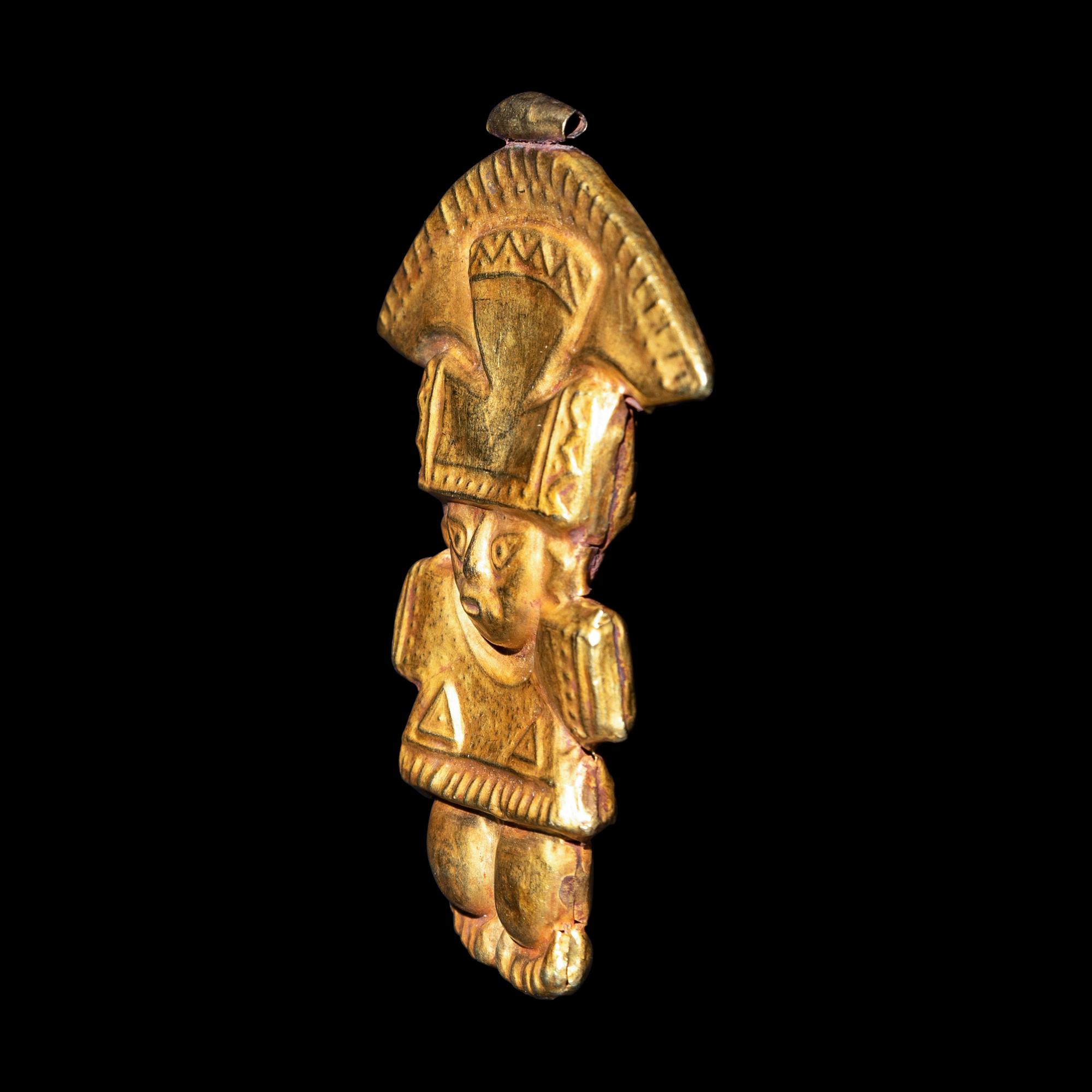 A Chimu Gold Ceremonial Pendant
