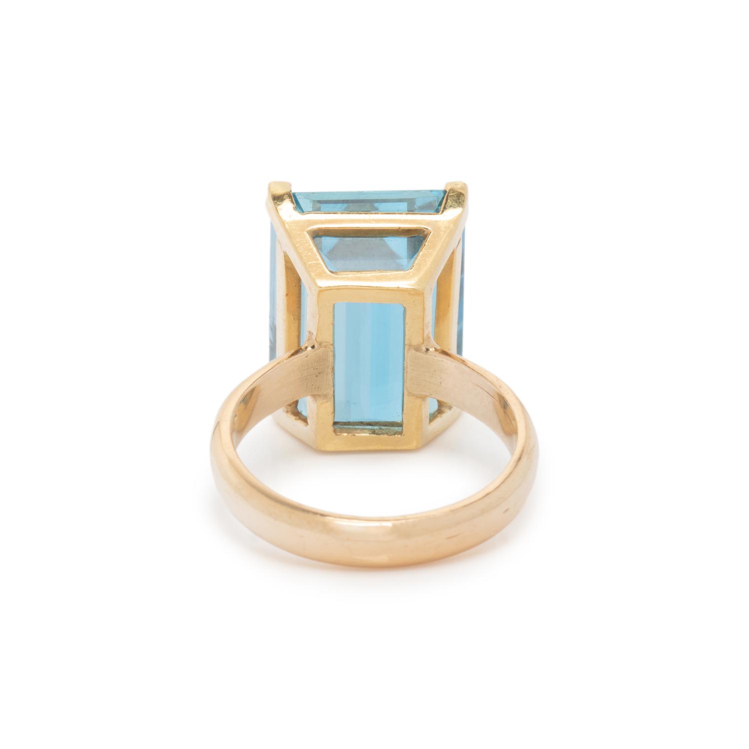 AQUAMARINE RING