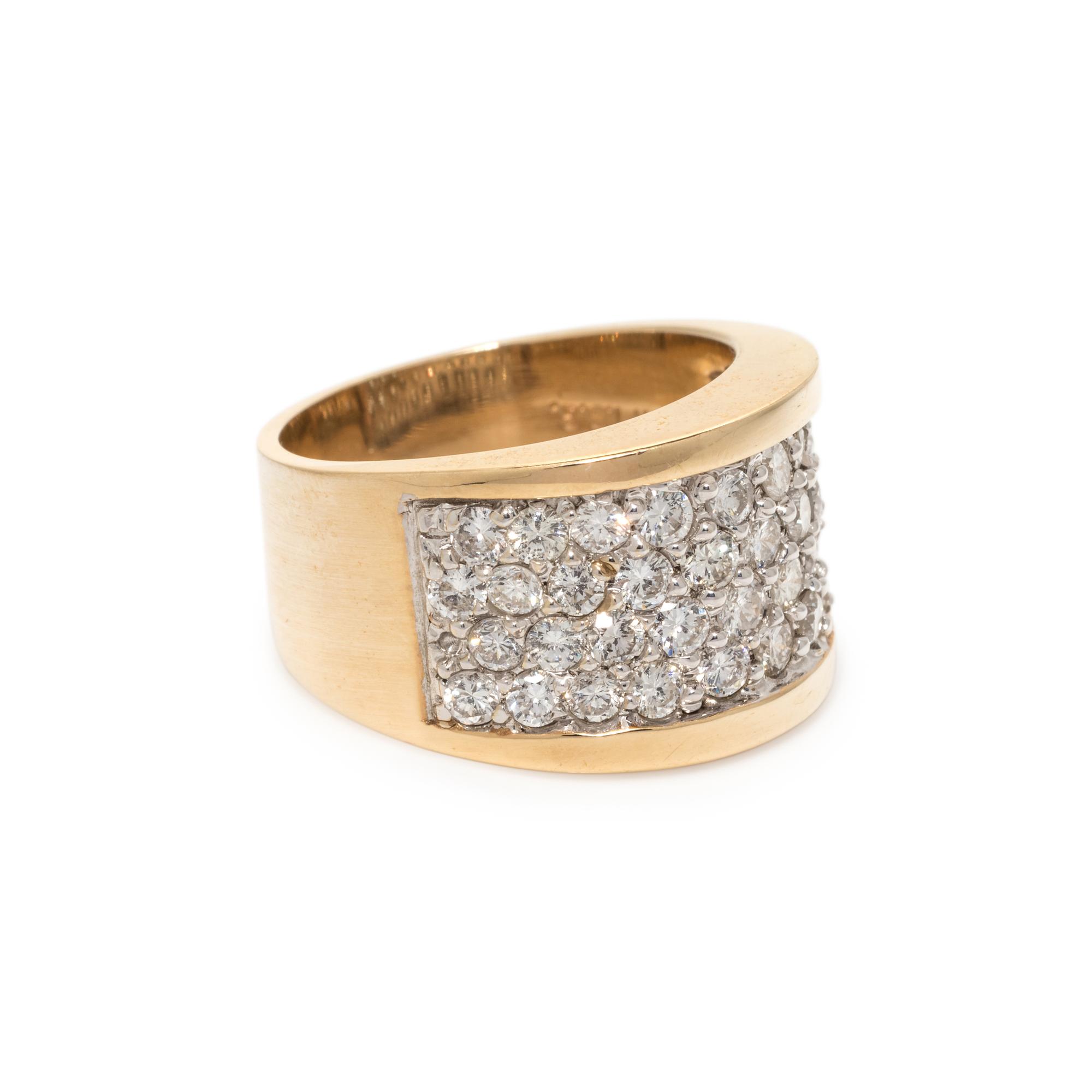 DIAMOND RING