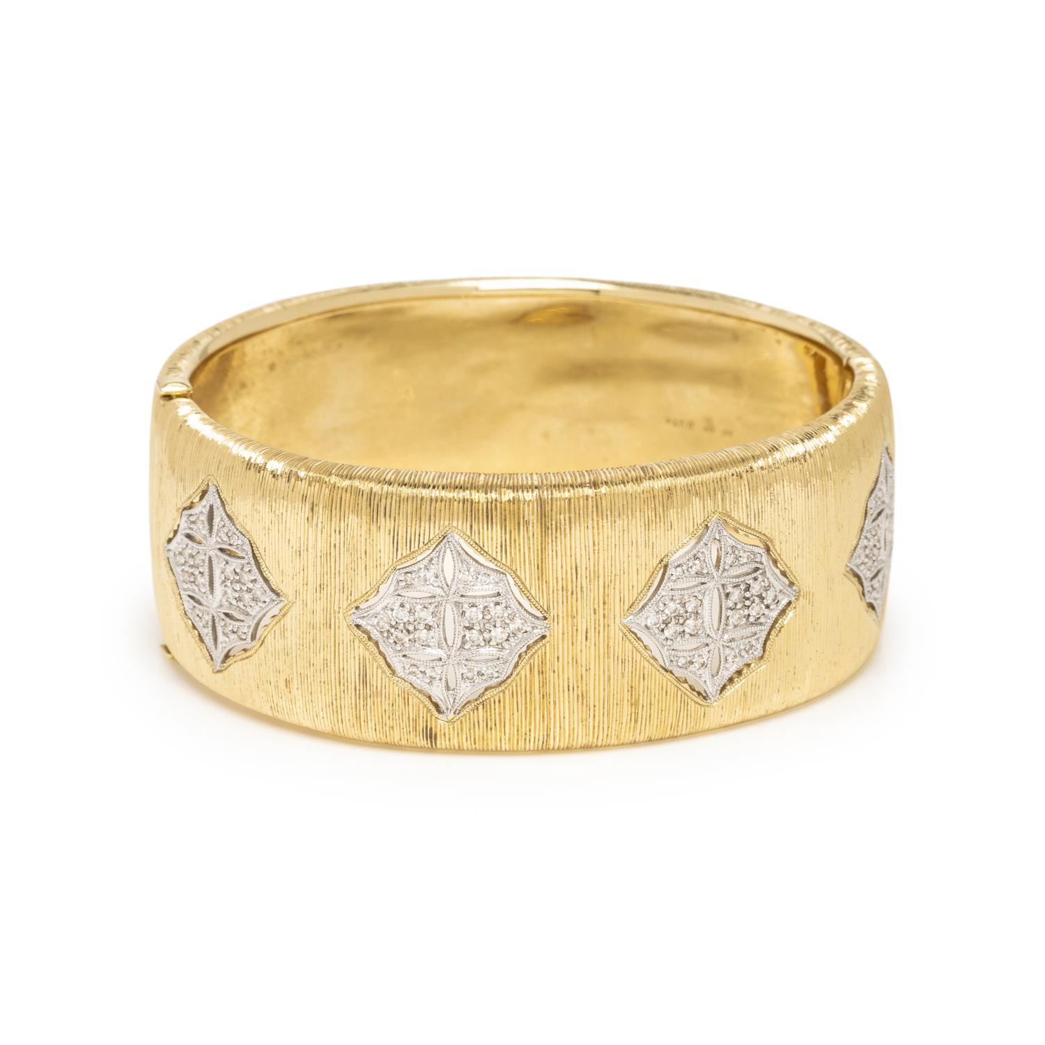 BICOLOR GOLD AND DIAMOND BANGLE BRACELET
