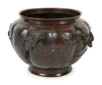 A Japanese Bronze Jardinière