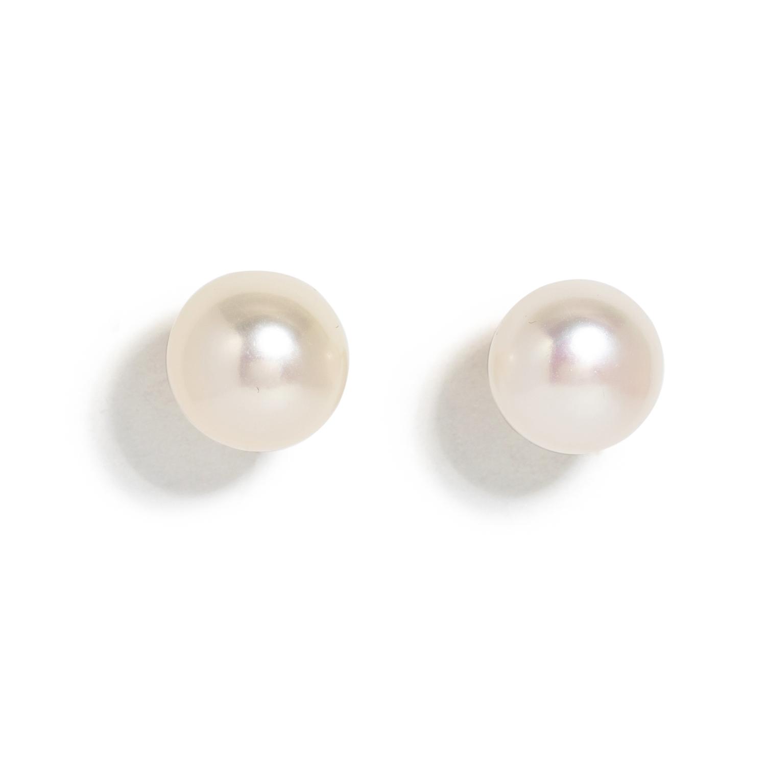 COLLECTION OF YELLOW GOLD AND CULTURED PEARL JEWELRY