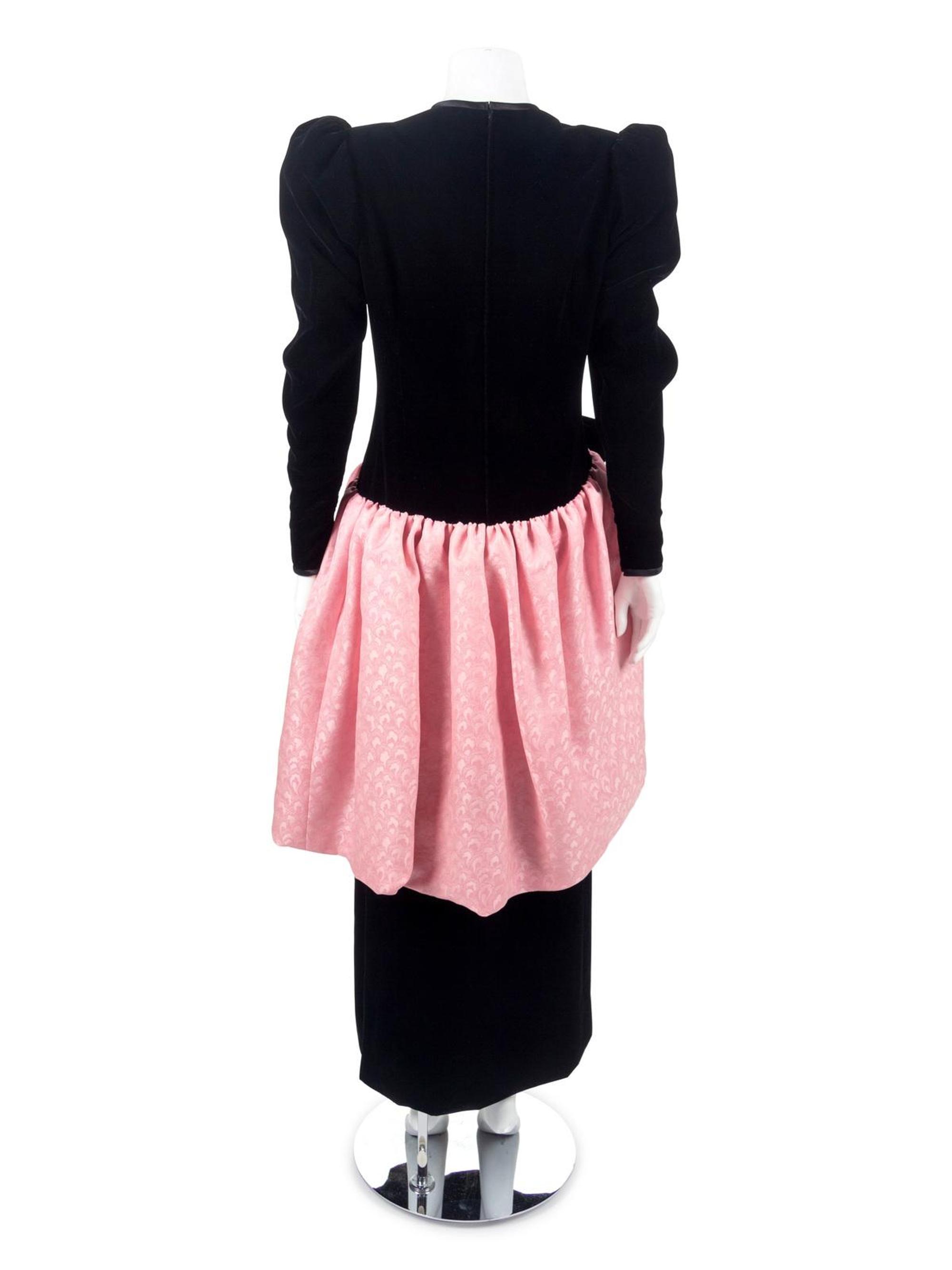 Collection of 1980s Designer Dresses and Loungewear: Givenchy, Bill Blass & Bill Tice