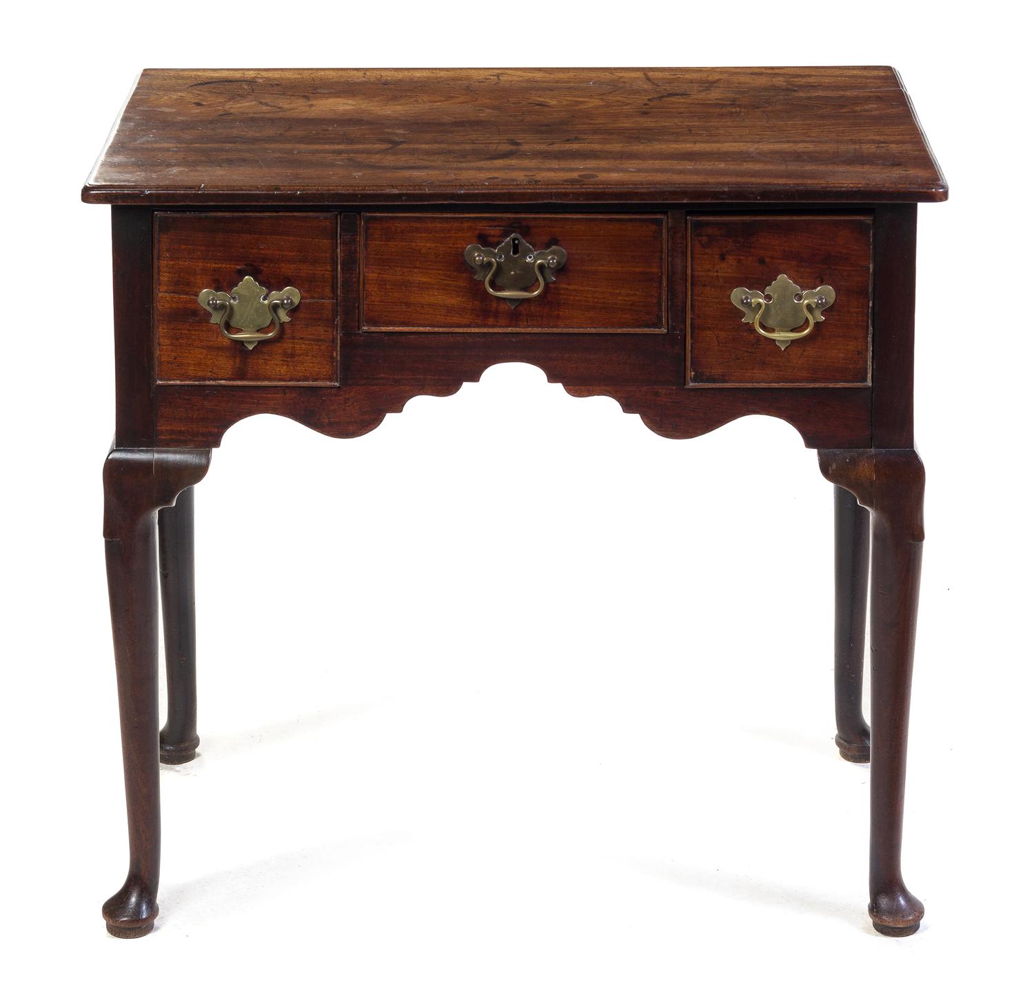 A George III Walnut Lowboy Height 27 x width 30 x depth 17 3/4 inches. — 18TH/19TH CENTURY