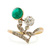 ANTIQUE, EMERALD AND DIAMOND RING