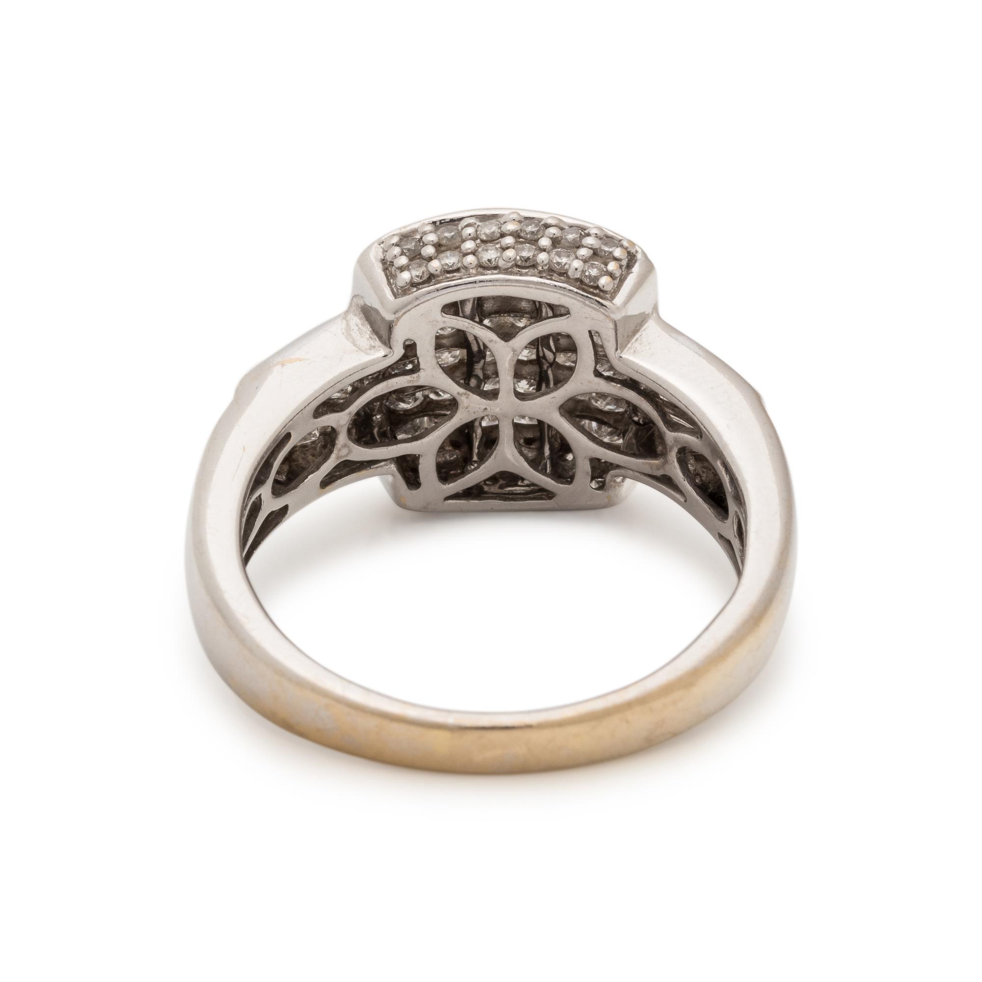 DIAMOND RING