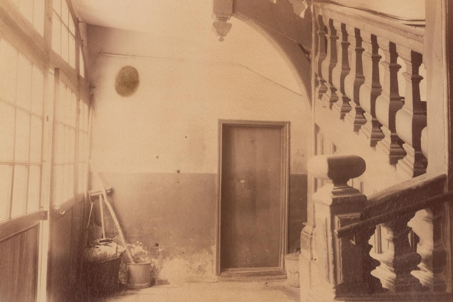 A group of three photographs ( Escalier, rue Beautreilles 7, 1904 (4e arr) , 1903-1904; Hôtel de Beauffremont, rue de Grenelle 87 , 1901; Hôtel de Grancry, 83 rue Richelieu , 1907)