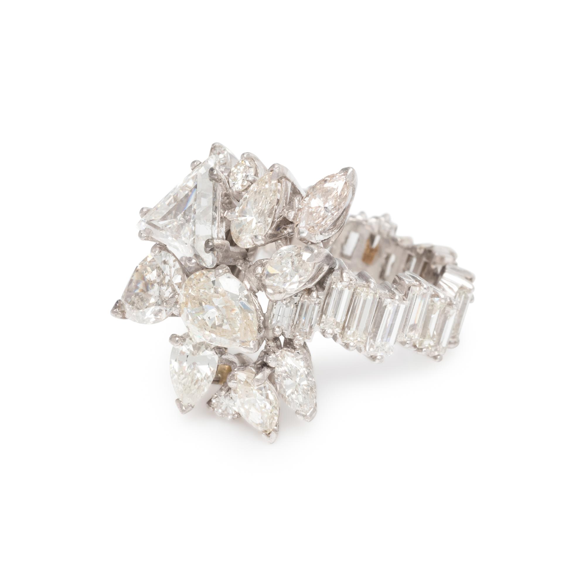 DIAMOND RING