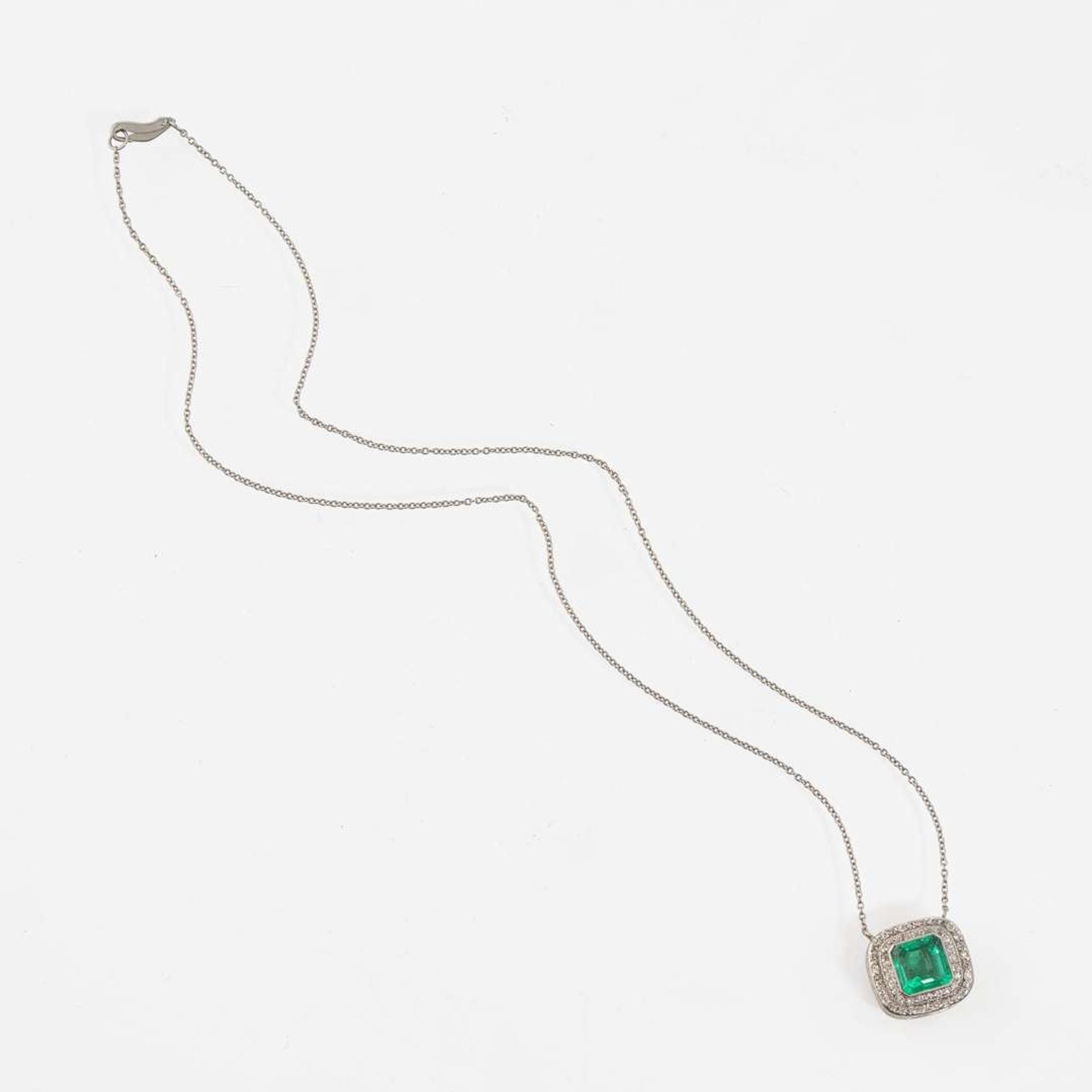 A Platinum, Emerald, and Diamond Necklace