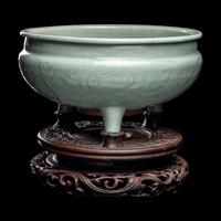 A Chinese Longquan Celadon Glazed Porcelain Tripod Censer