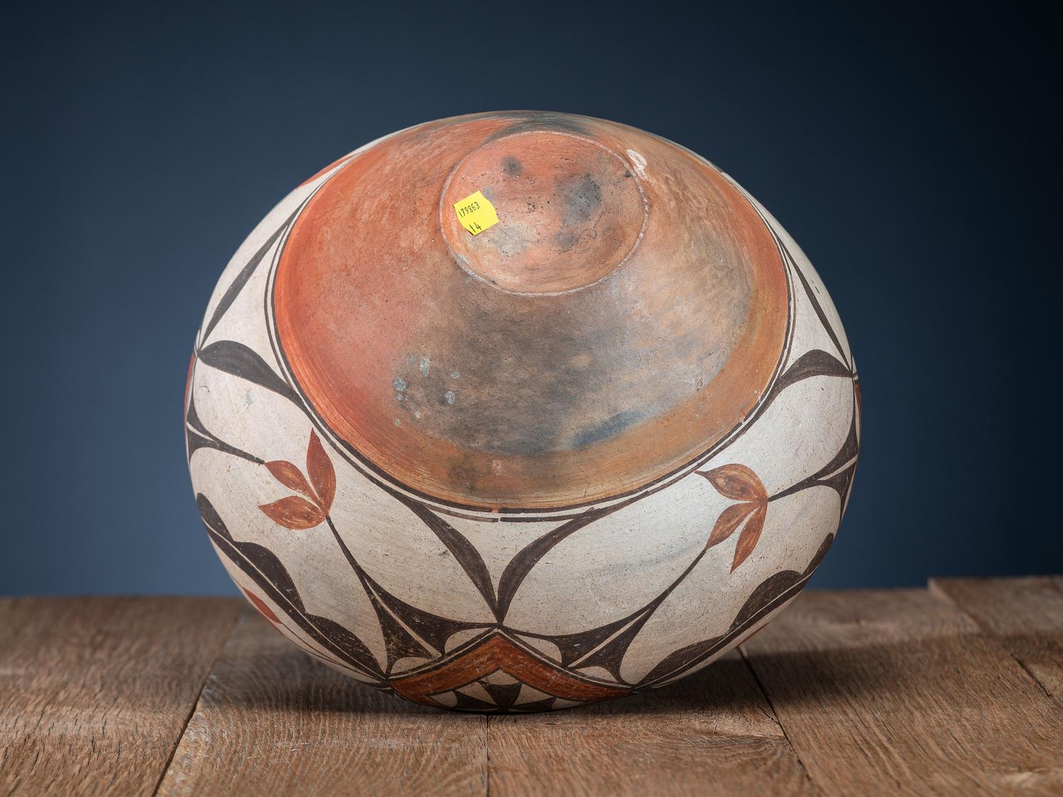 Zia Polychrome Pottery Olla