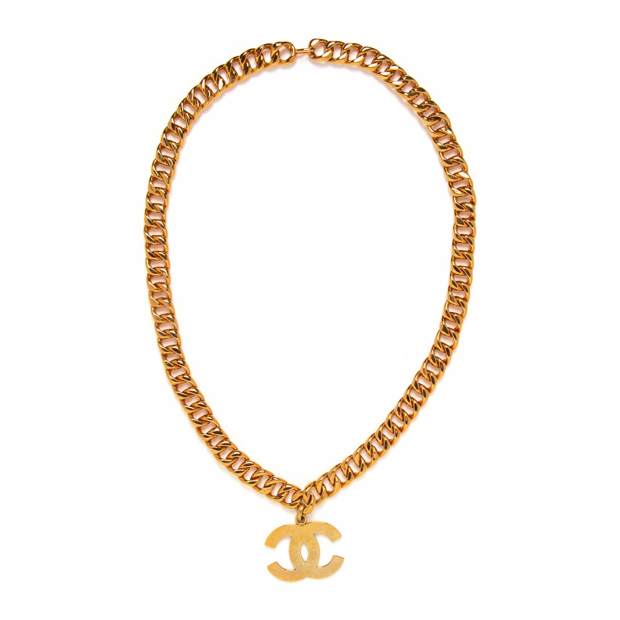 Chanel, Oversized CC Pendant Chain Necklace