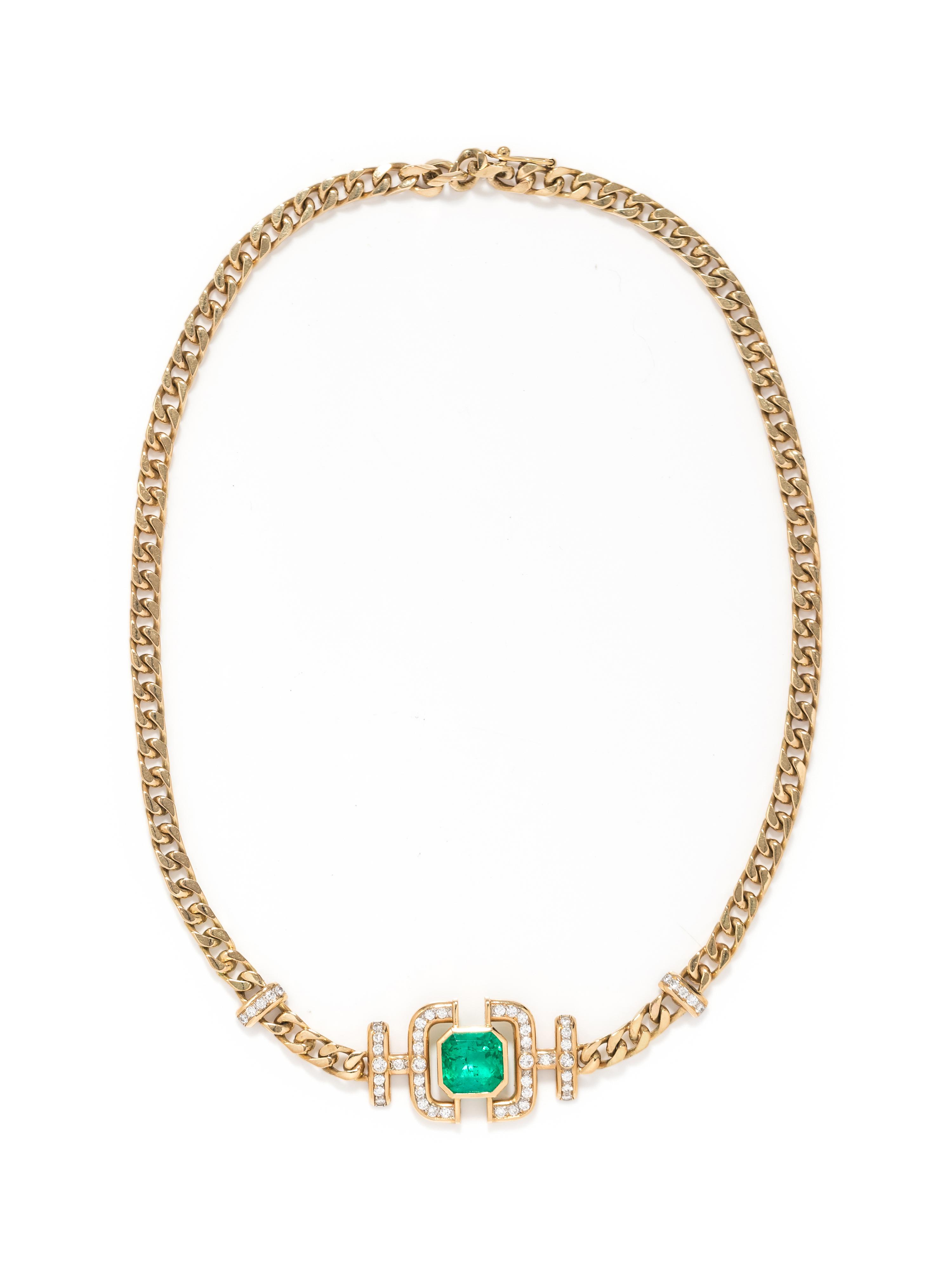 YELLOW GOLD, EMERALD AND DIAMOND NECKLACE