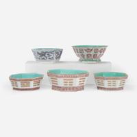 Group of five assorted Chinese porcelain bowls 瓷碗五件 Qing dynasty ?