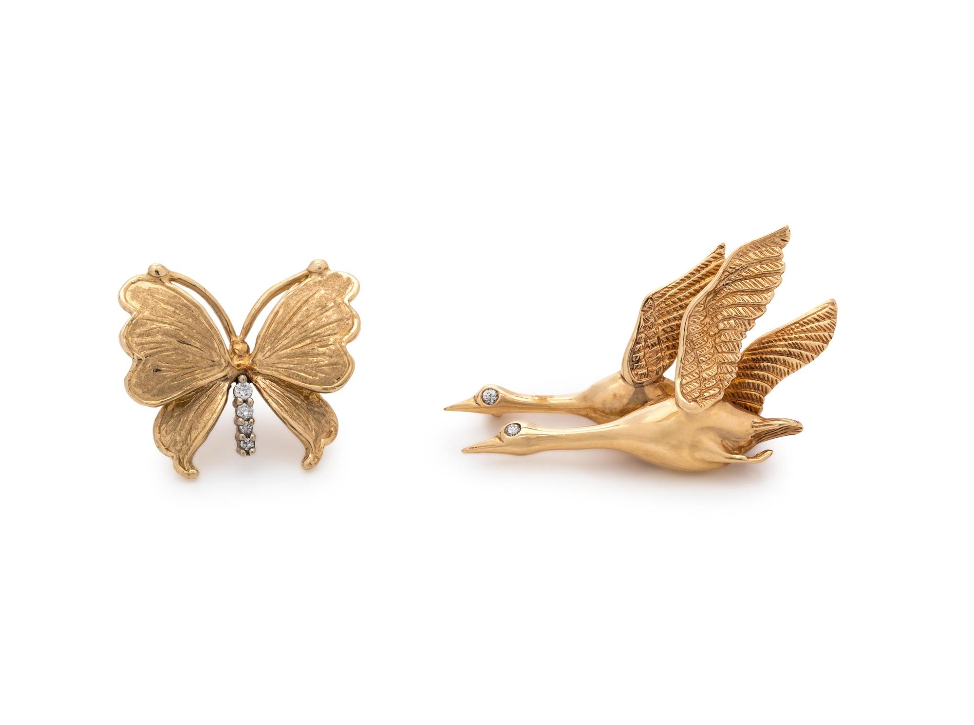 COLLECTION OF YELLOW GOLD AND DIAMOND BROOCHES