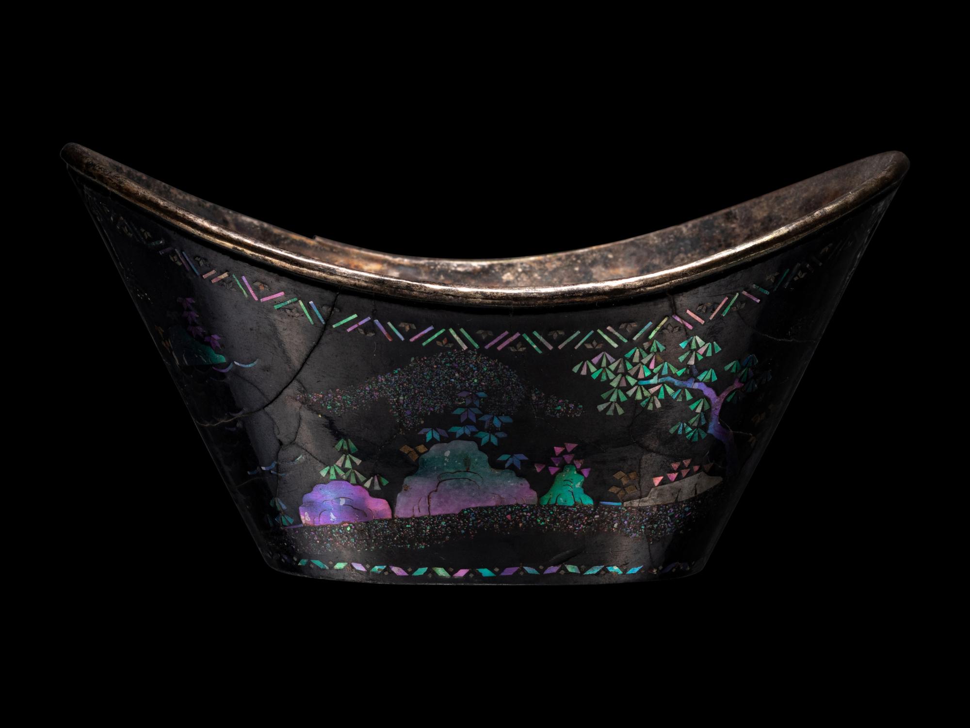 A Set of Six Mother-of-Pearl Inlaid Black Lacquer Ingot-Form Cups