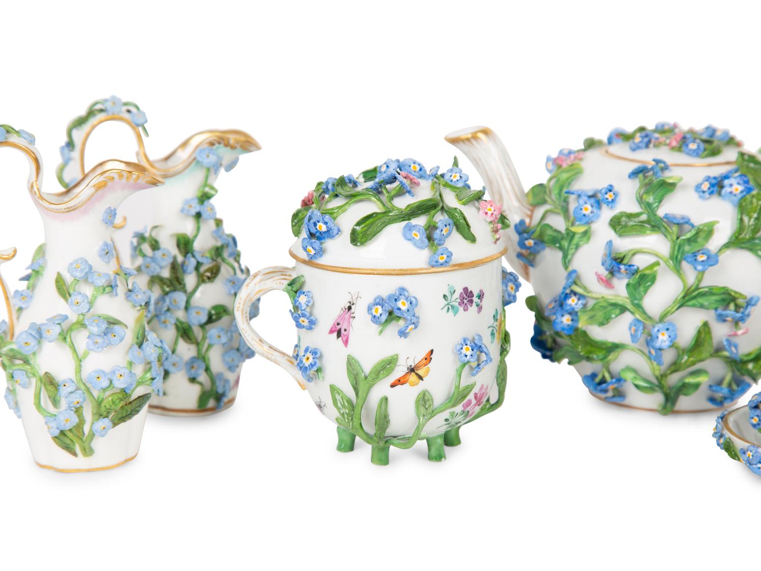 A Meissen Porcelain "Forget Me Not" Tea Service — 19TH CENTURY
