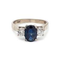 SAPPHIRE AND DIAMOND RING