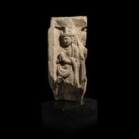 A Gandharan Schist Corner Fragment, 2nd to 3rd Century — 二至三世纪 犍陀羅片岩石柱残件