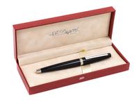 An S.T. Dupont Ellipsis: Composite Noir Fountain Pen