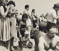Morris Engel (1918-2005) Coney Island, New York, 1940s