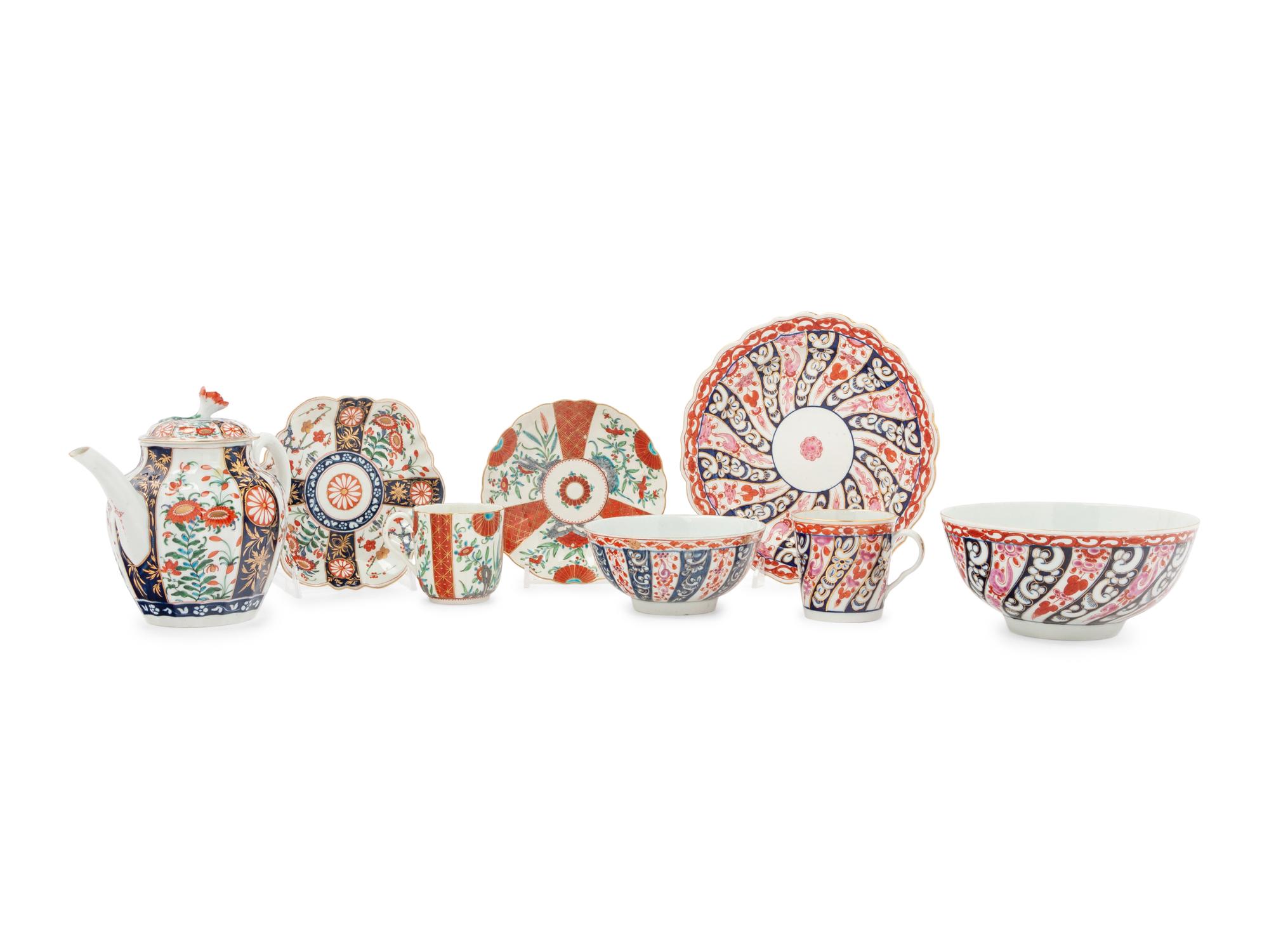 A Group of Eight Worcester Porcelain Articles