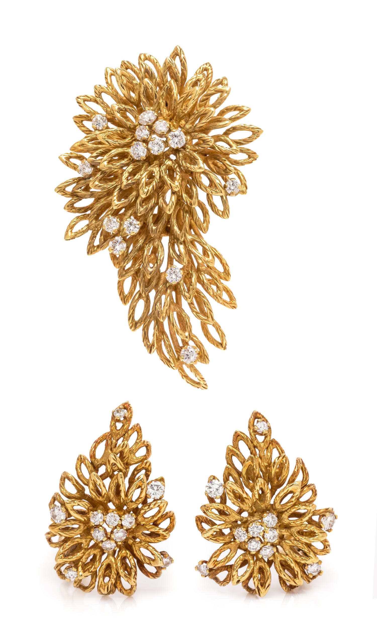 A Yellow Gold and Diamond Demi Parure, Kutchinsky, Circa 1964, 28.70 dwts.