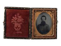[CIVIL WAR]. A group of 7 images of Union soldiers, incl. ambrotype and tintypes.