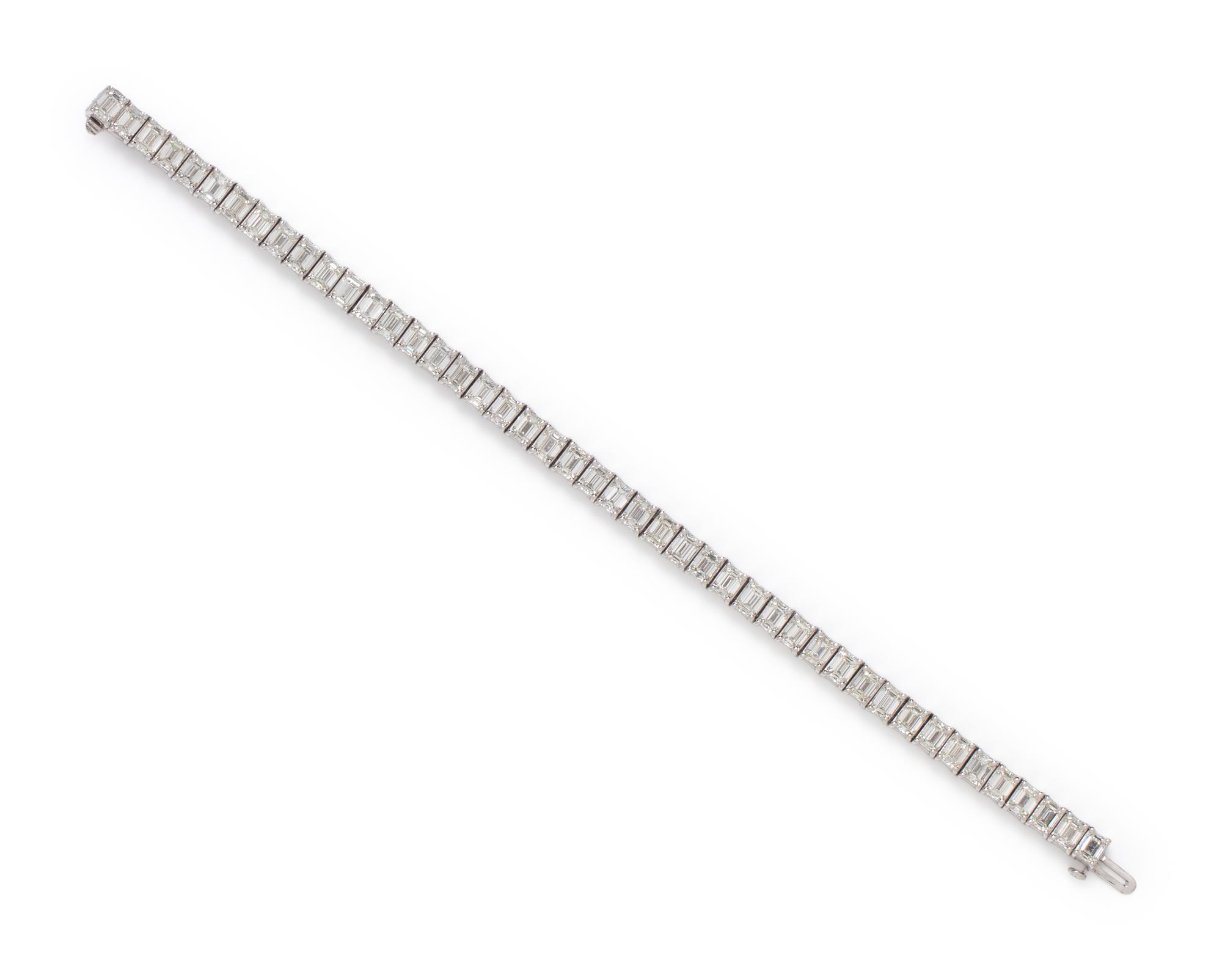 EMERALD CUT DIAMOND BRACELET