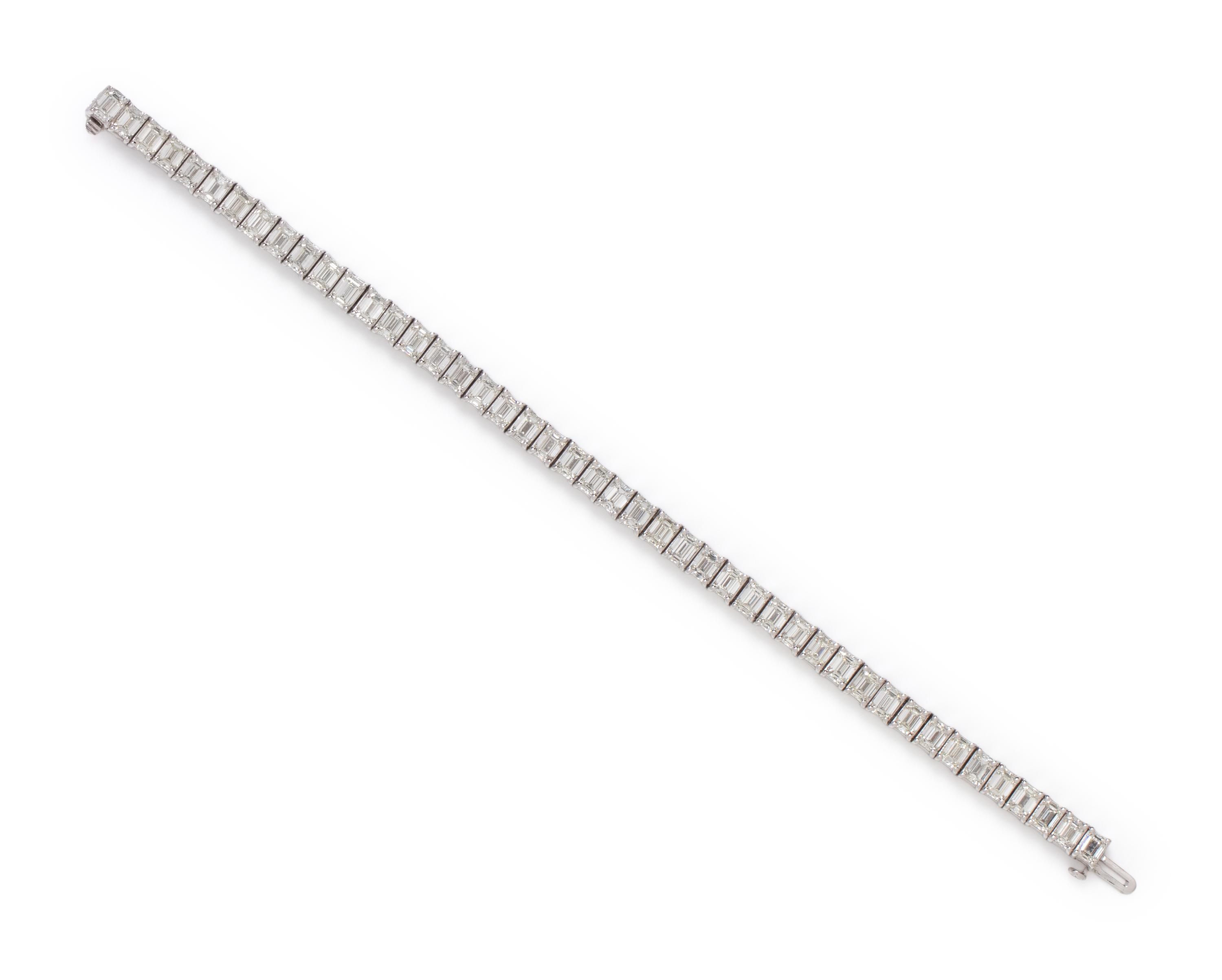 EMERALD CUT DIAMOND BRACELET