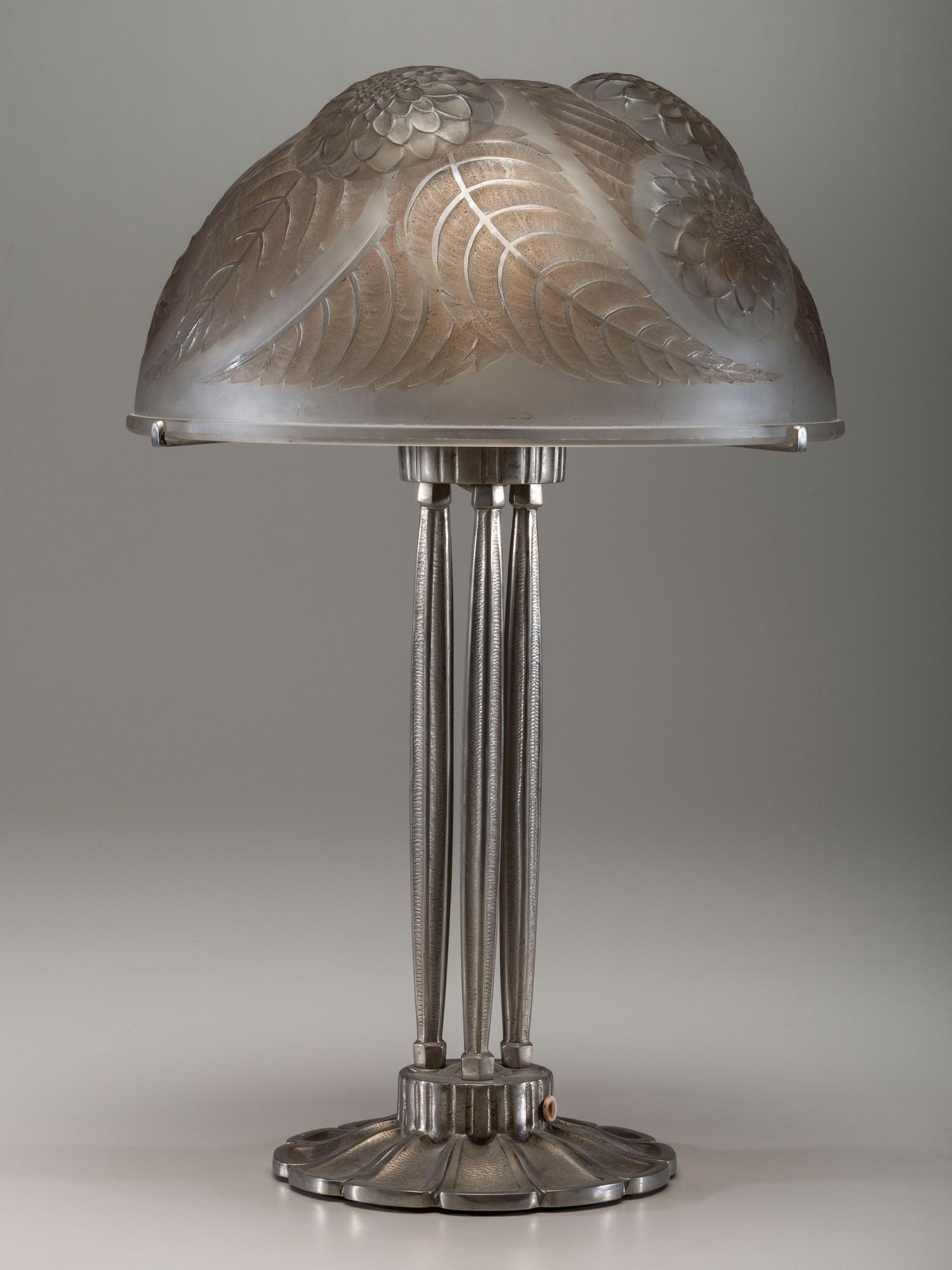 Dahlia Table Lamp