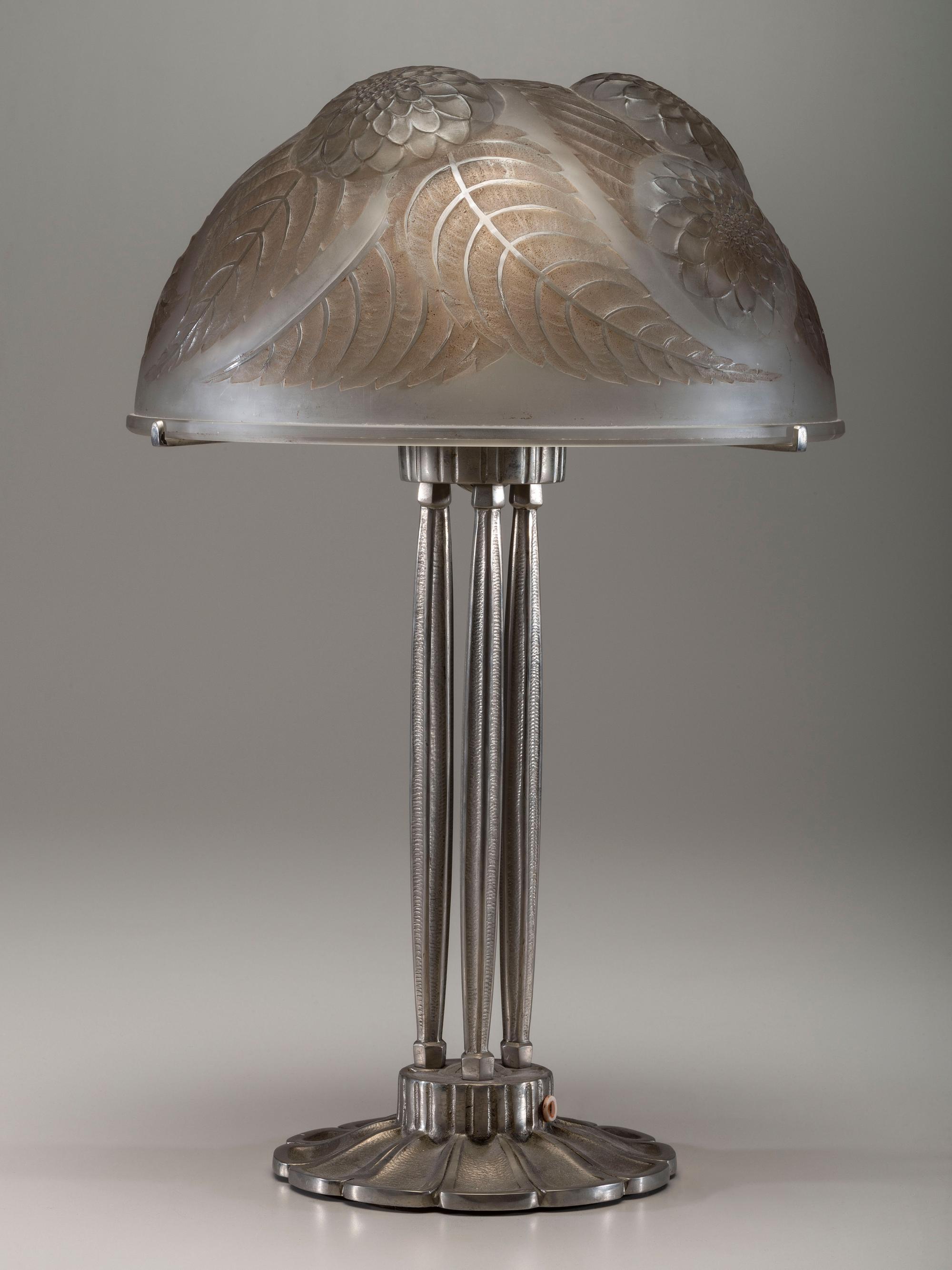 Dahlia Table Lamp