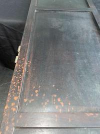 A Chinese carved hardwood six-panel “Dragons” screen 硬木浮雕龙纹六开屏风