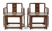 A Pair of Yumu Hexagonal Armchairs Height 33 x length 30 1/2 x width 20 1/2 inches. — QING DYNASTY (1644-1912)