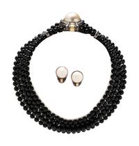 CARTIER, ONYX AND MAB É PEARL NECKLACE AND EARRINGS