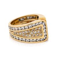 YELLOW GOLD AND DIAMOND RING
