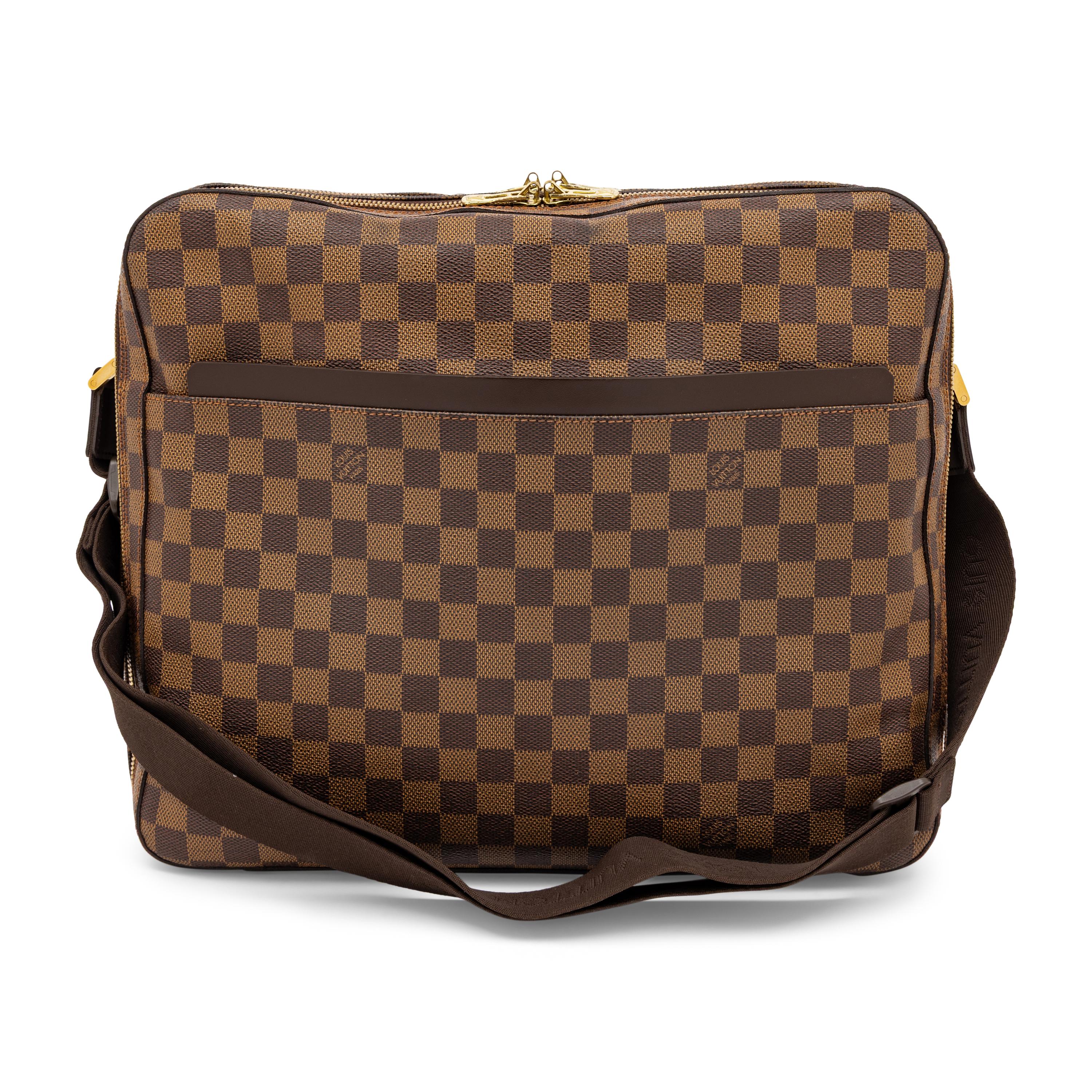 Louis Vuitton, Dorsoduro Messenger Bag in Damier Ebene
