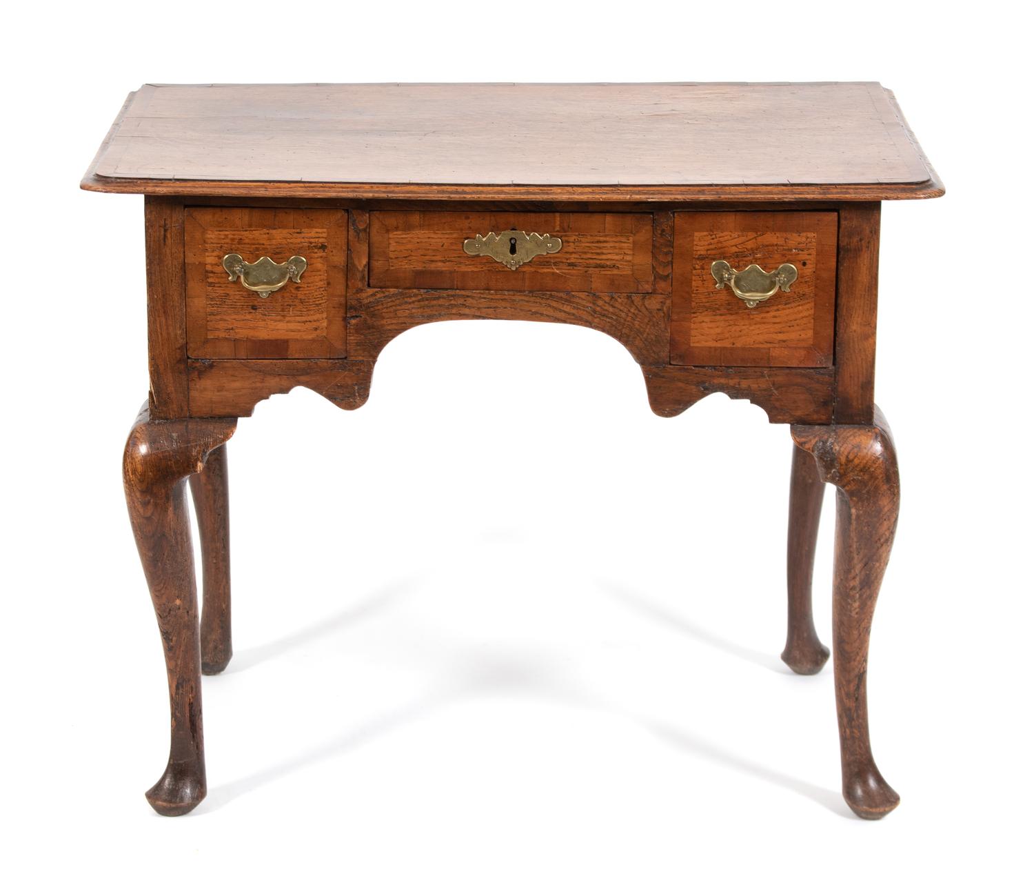 A George II Style Walnut Lowboy Height 27 x width 33 1/2 x depth 20 1/2 inches. — 19TH CENTURY