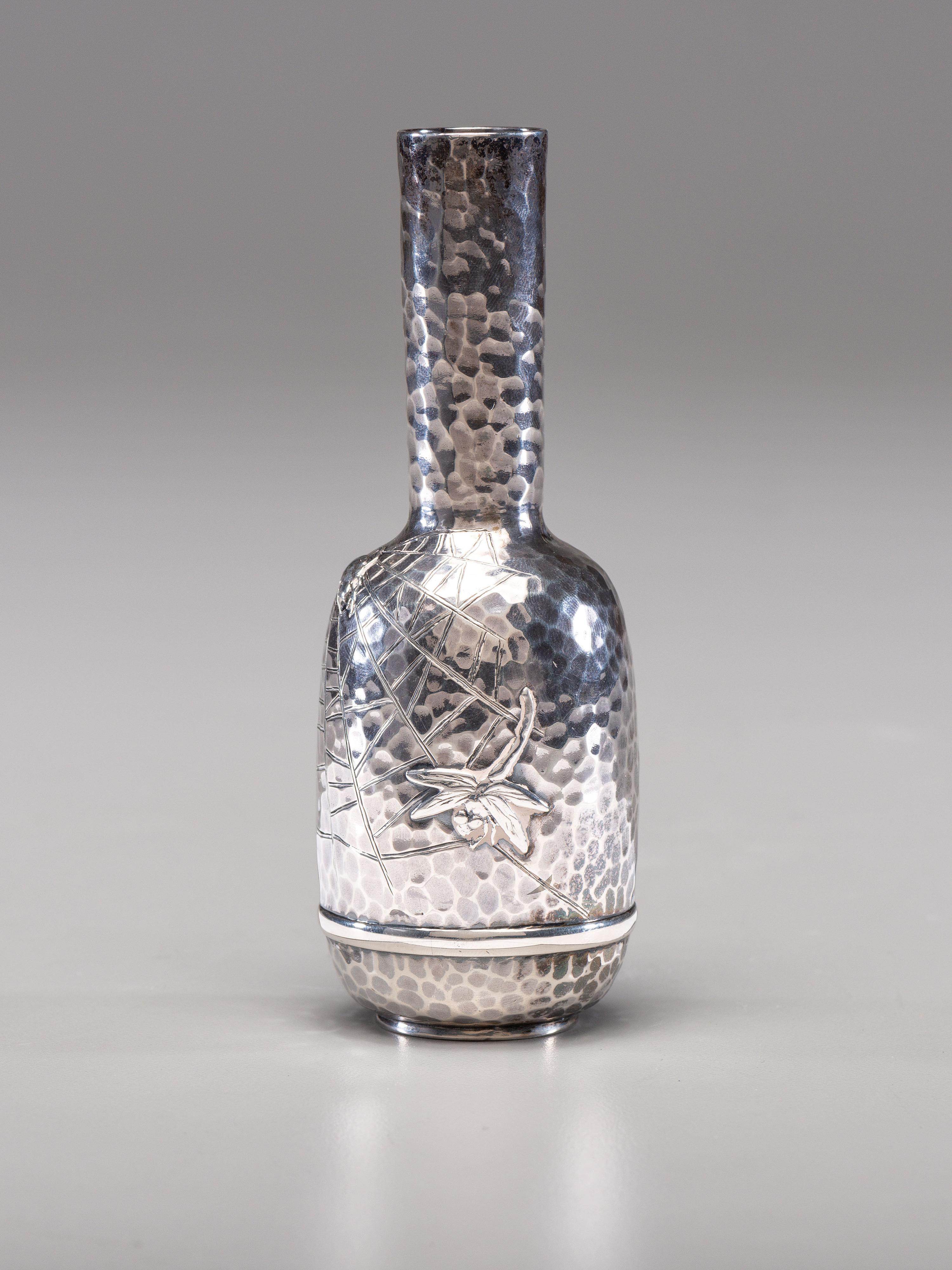 Bud Vase
