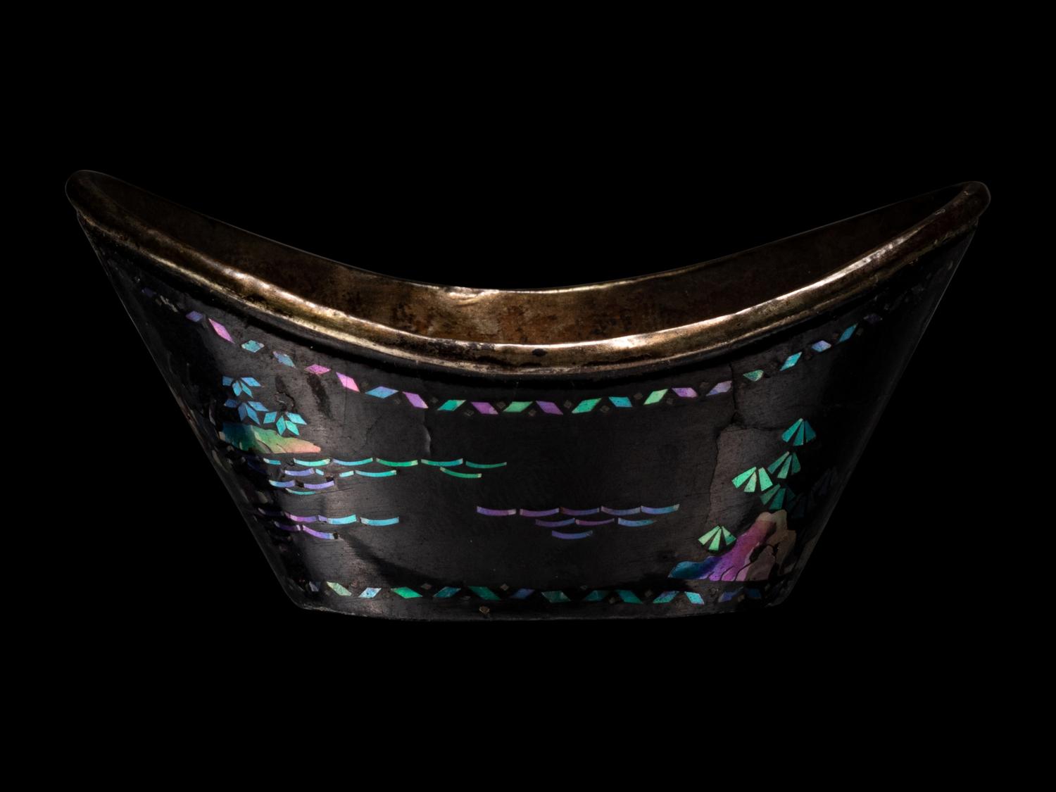 A Set of Six Mother-of-Pearl Inlaid Black Lacquer Ingot-Form Cups